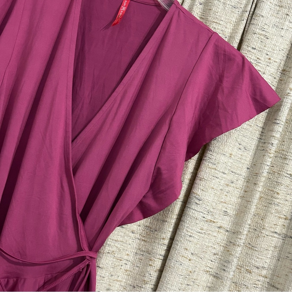 Ruby Ribbon Swing Wrap Top - Picture 2 of 9